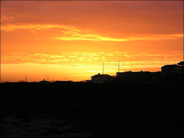 20030803_12_solnedgang_over_Nuuk.jpg